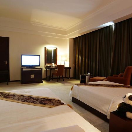 Hua Xia Pearl Hotel Фошан Екстериор снимка