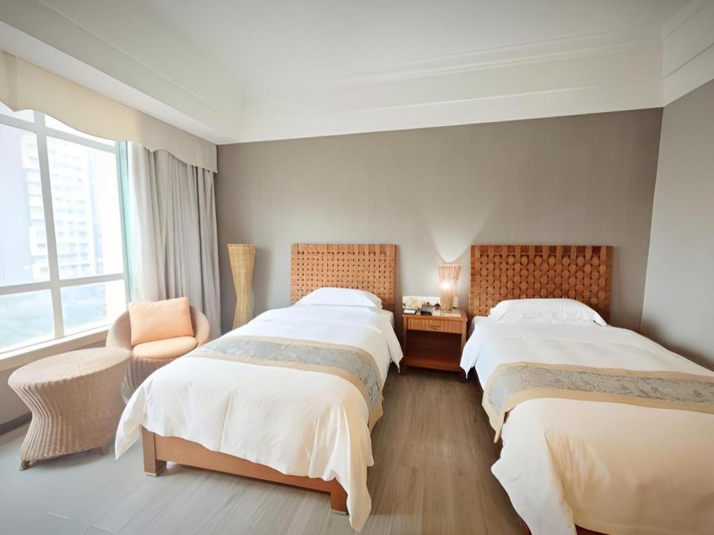 Hua Xia Pearl Hotel Фошан Екстериор снимка