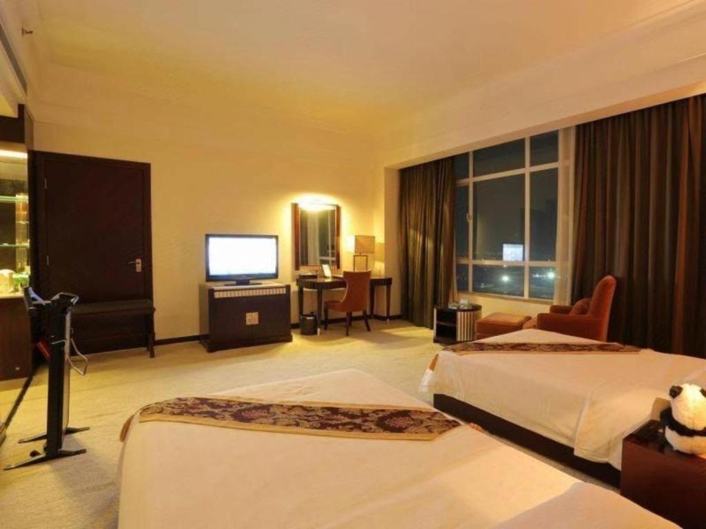 Hua Xia Pearl Hotel Фошан Екстериор снимка