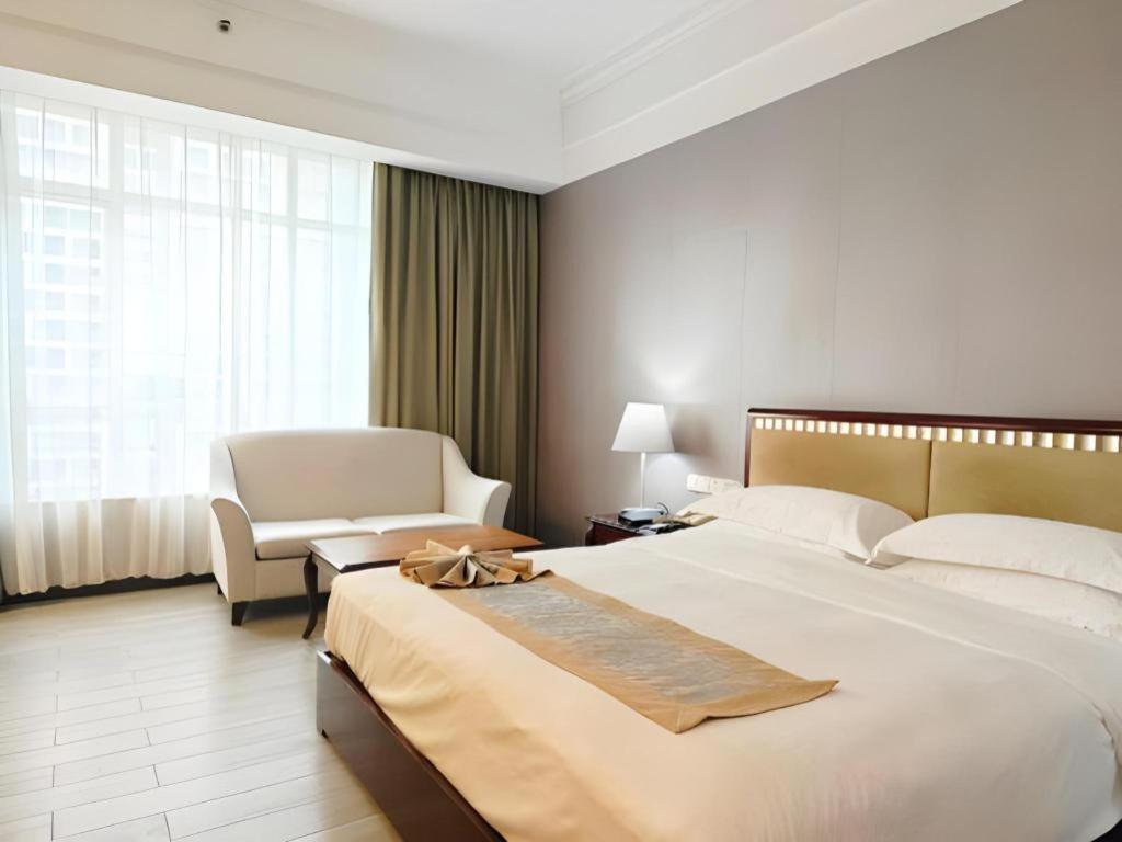 Hua Xia Pearl Hotel Фошан Екстериор снимка