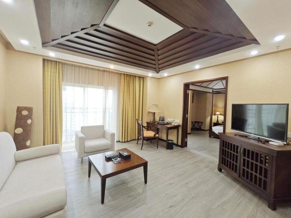 Hua Xia Pearl Hotel Фошан Екстериор снимка