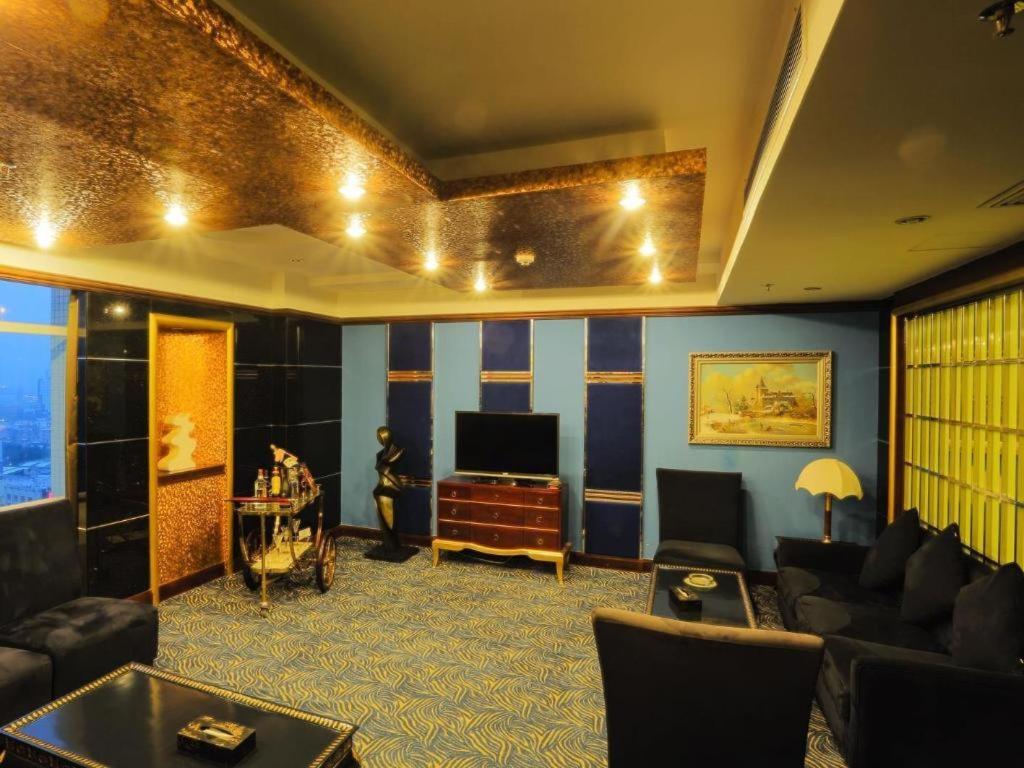 Hua Xia Pearl Hotel Фошан Екстериор снимка