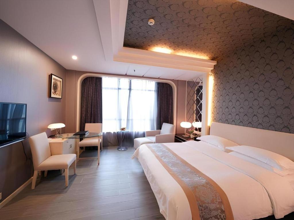 Hua Xia Pearl Hotel Фошан Екстериор снимка